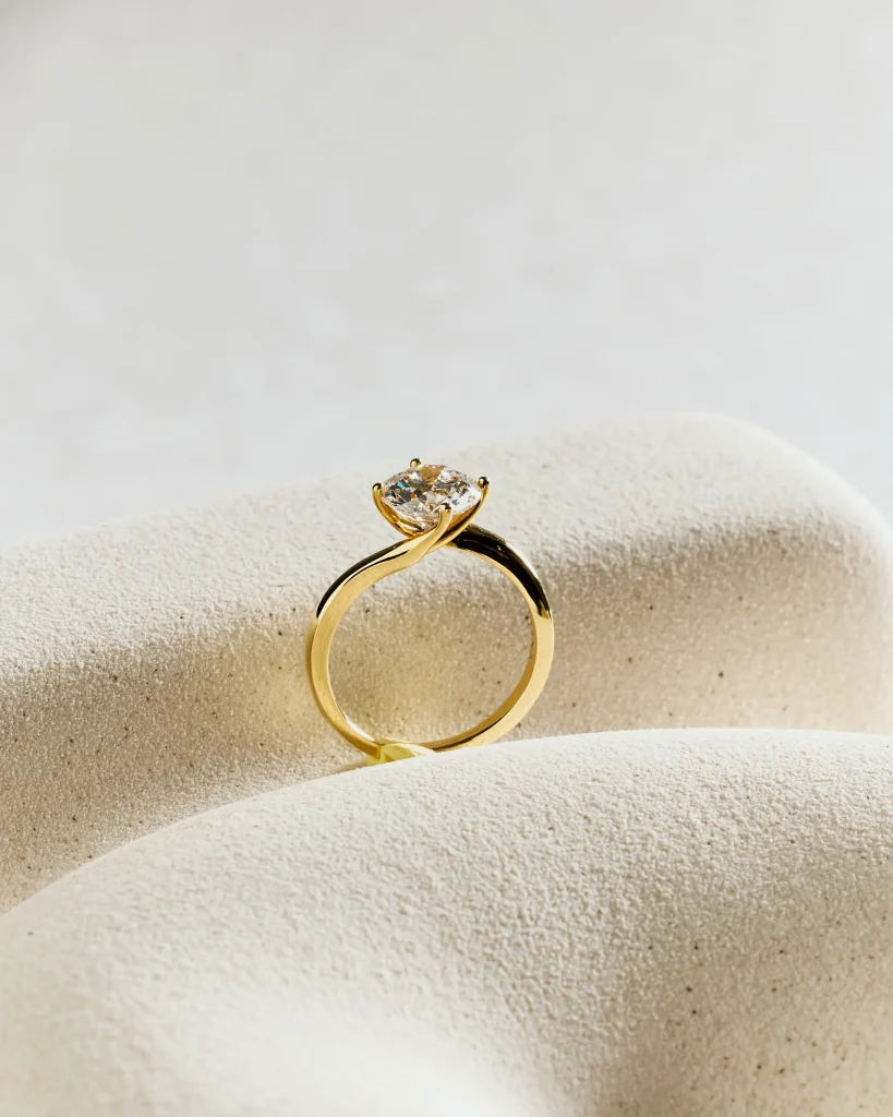 taana signature solitaire